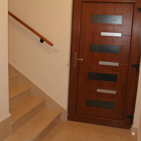 Apartament Casa Rados *