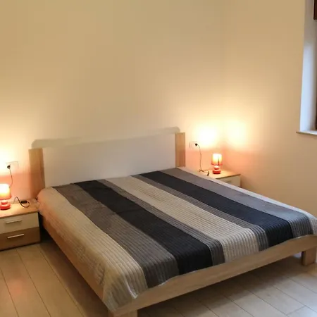 Apartament Casa Rados *