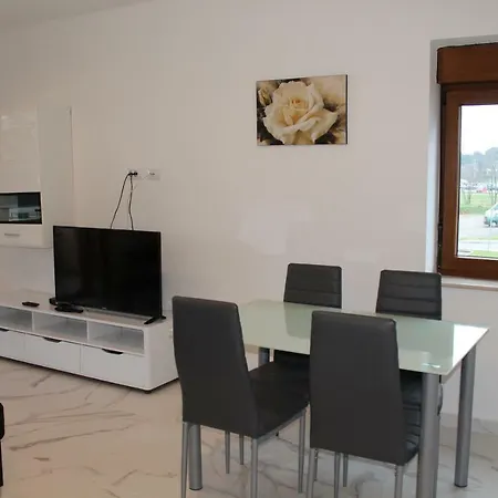 Apartment Casa Rados *